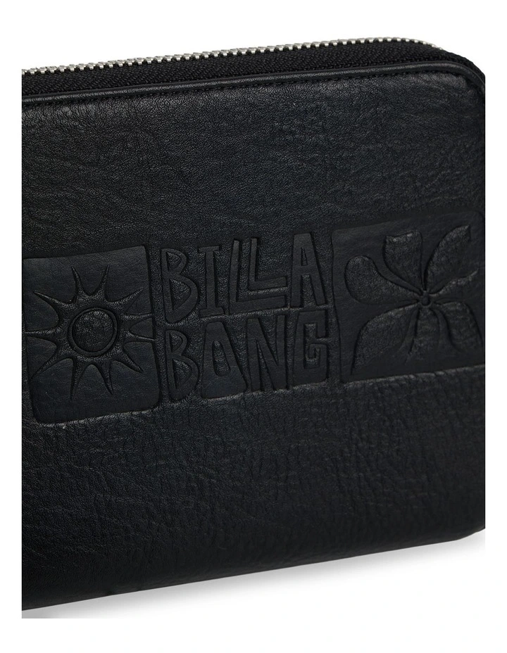 Travel Wallet 2.0 In Black image 4