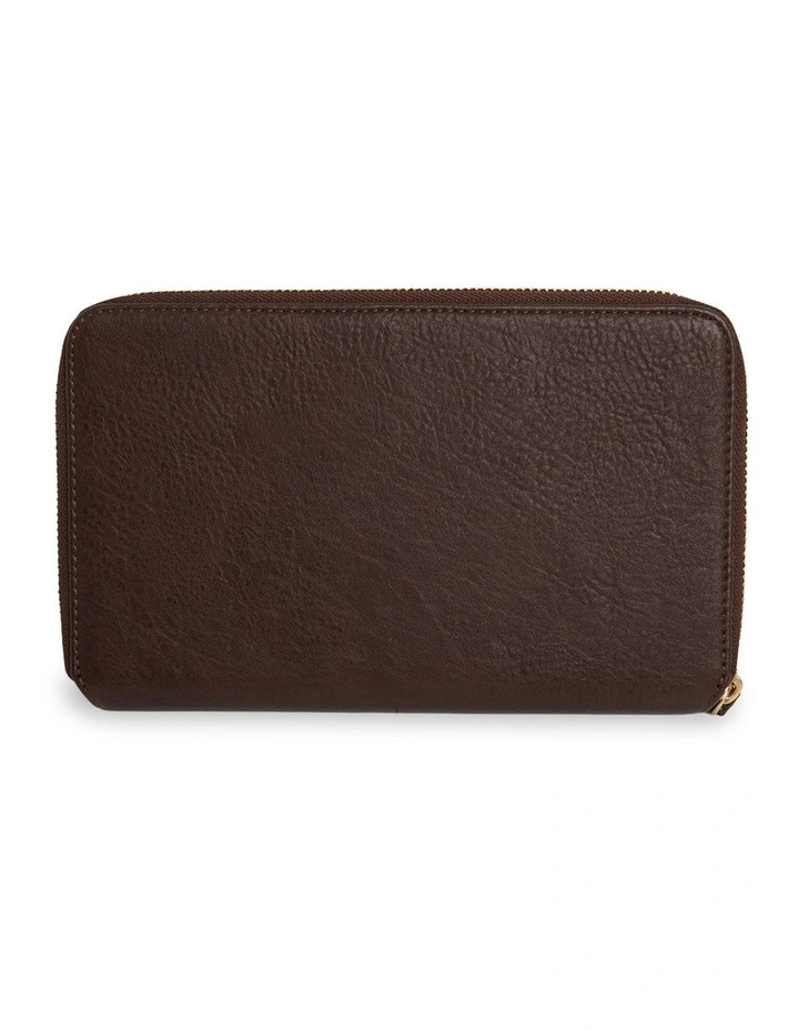 Travel Wallet 2.0 In Chocolate Brown image 2