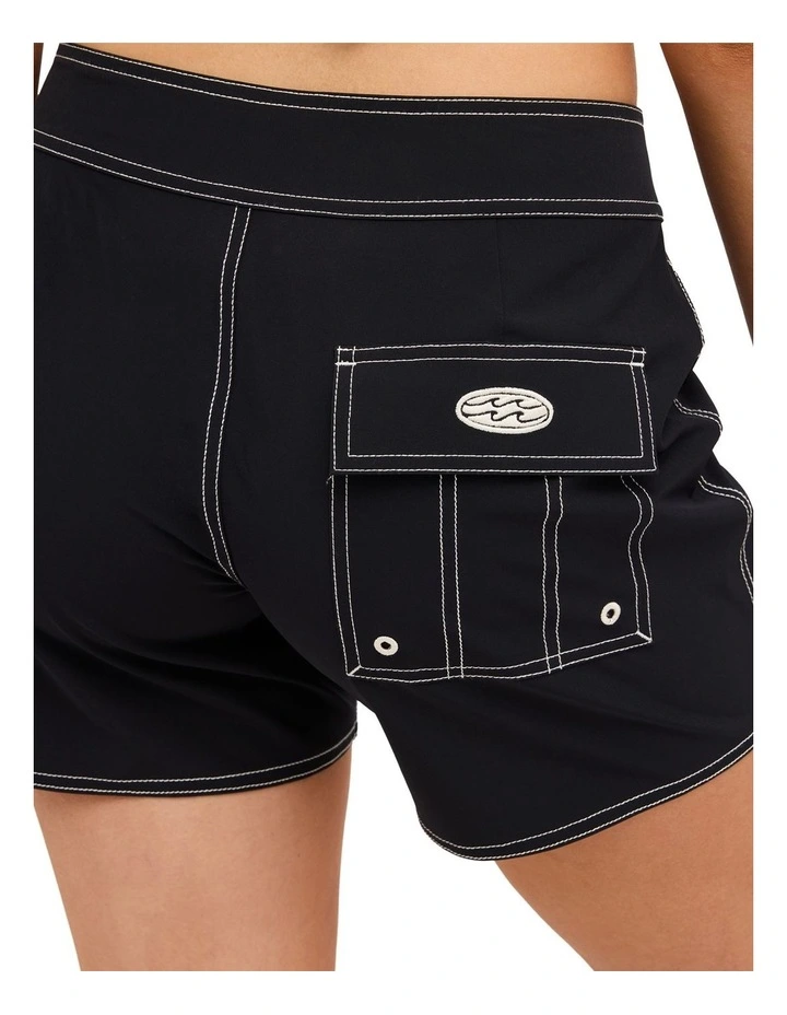 Free Ride 5 Inch Boardshorts In Black image 4