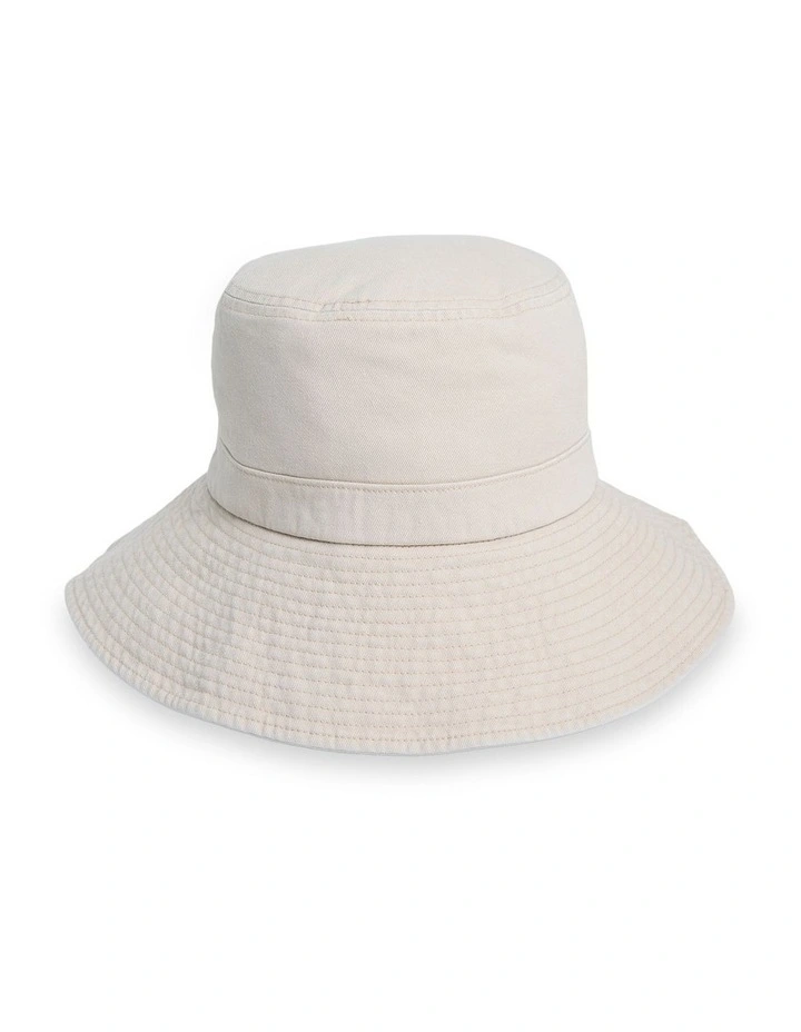 Sands Bucket Hat In Dove image 2