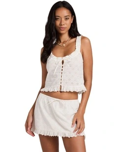 Simply Sweet Broderie Top In Salt Crystal