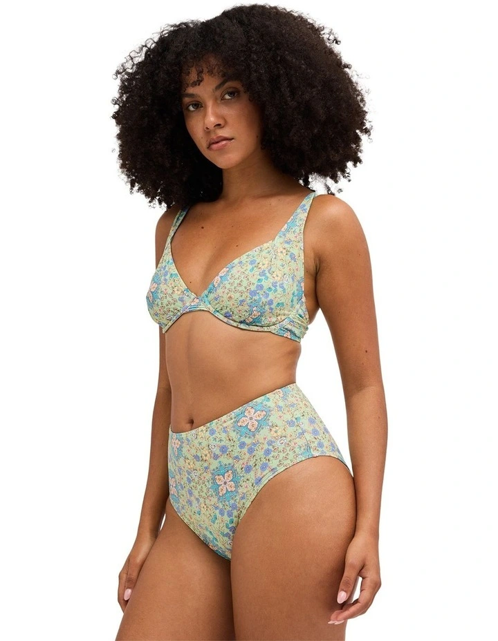 Sunset Nomad Khloe DD Bikini Top In Multi image 3