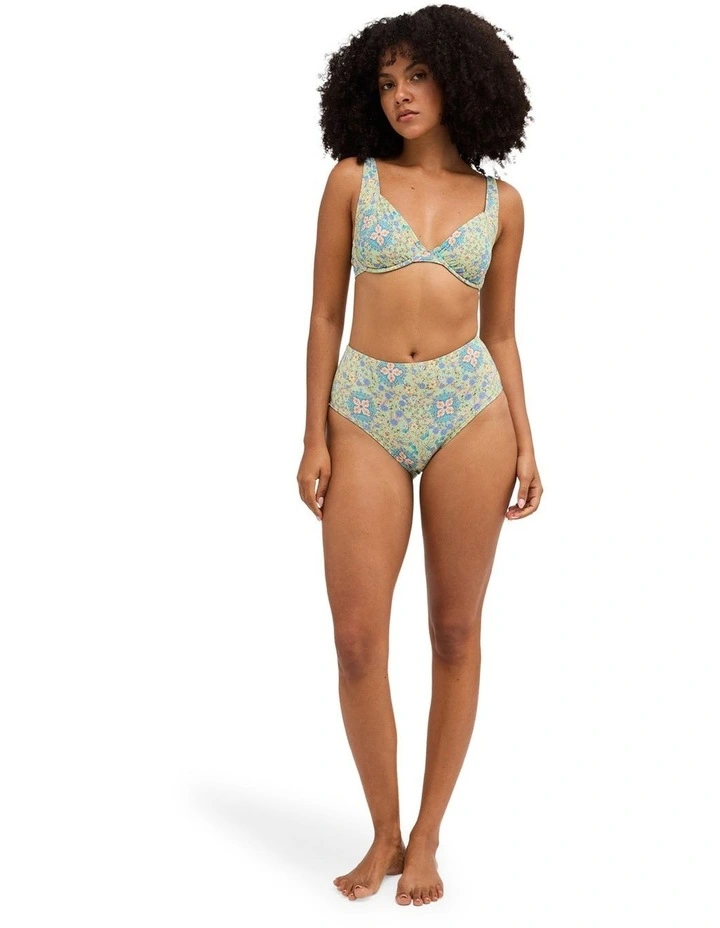 Sunset Nomad Khloe DD Bikini Top In Multi image 5