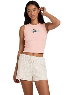 Hibiscus Dream Tank Top In Peach Parfait