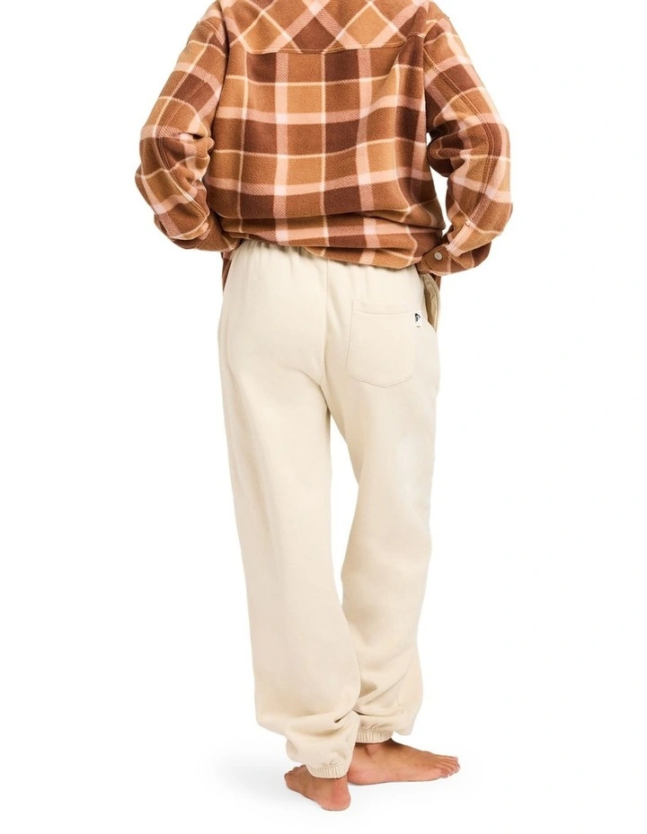 Omni Star Trackpants in Sandshell image 2