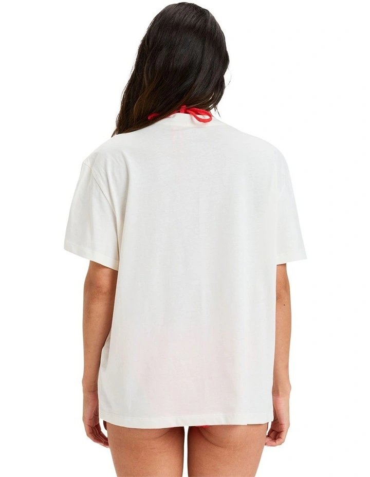 Ocean Road Art T-shirt in Egret image 2