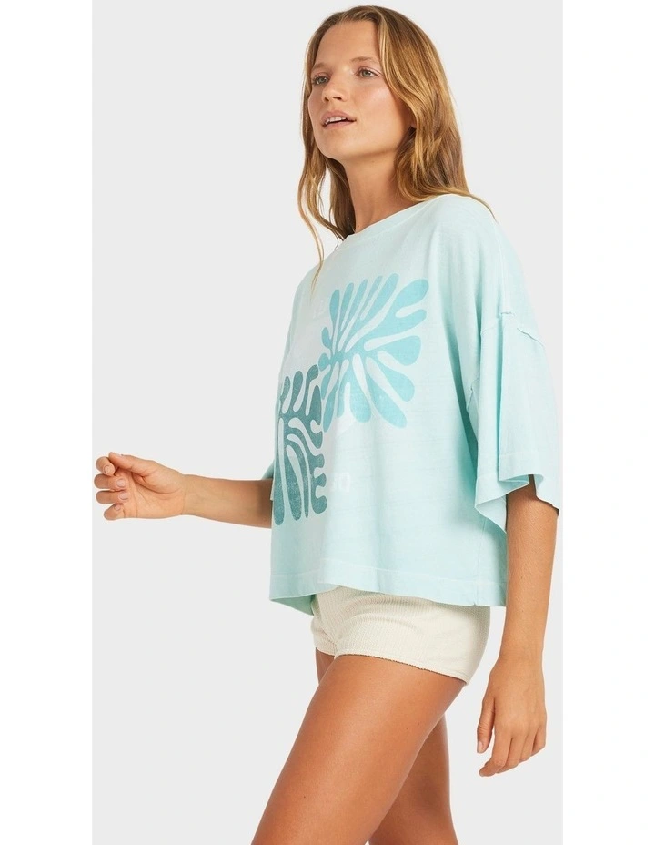 Marina T-Shirt in Red image 3