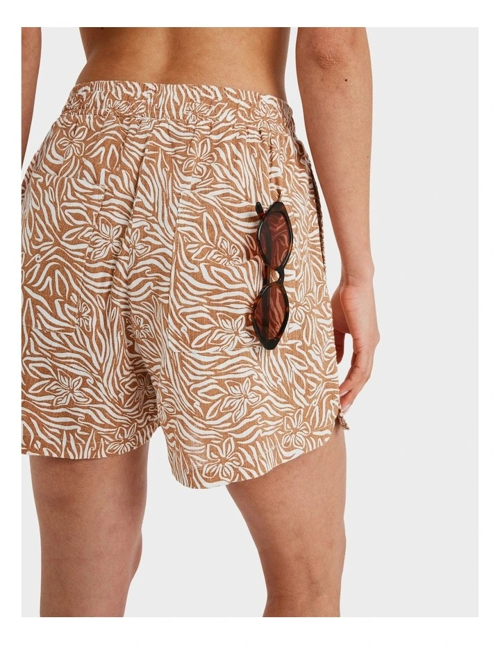 Lekeitio Bay Printed Elastic Waist Shorts in Brown image 4