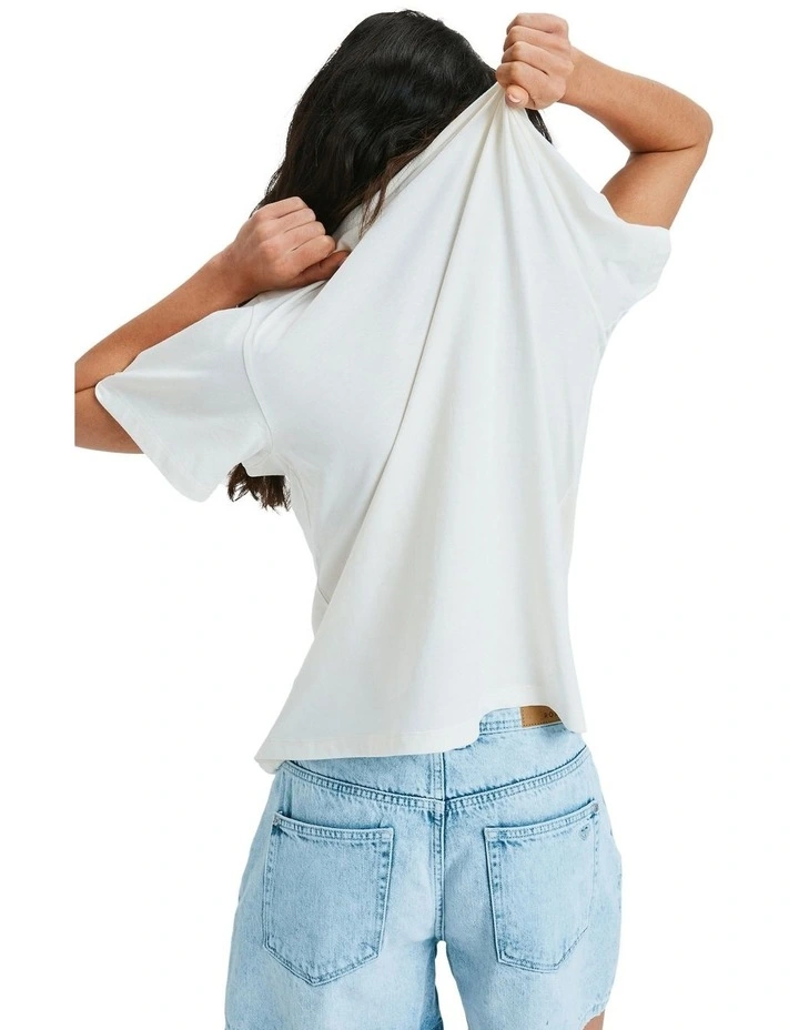 Hangloose Postet T-Shirt in White image 2