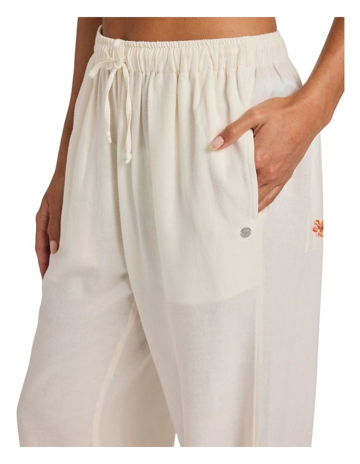 Hibiscus Beach Pants In Egret image 4