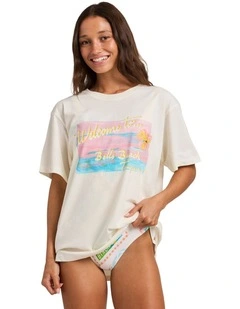 Bells Beach T-shirt in Egret