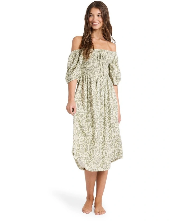 Wildside Mercad Midi Dress in Green image 4