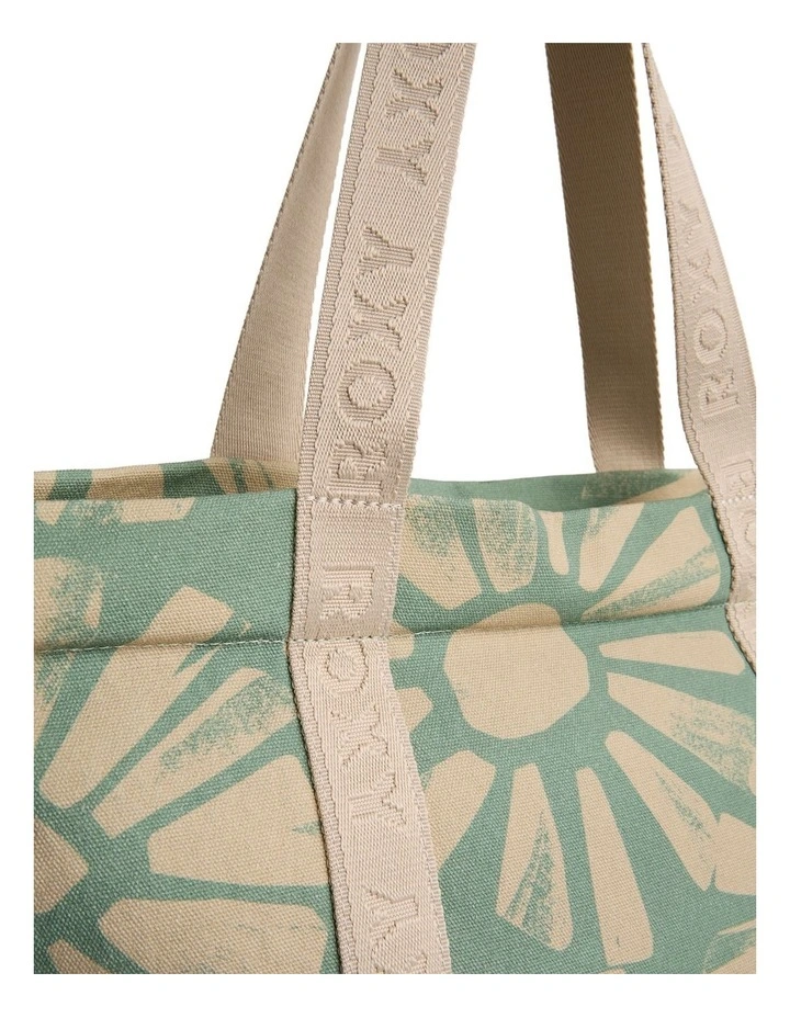 Suntribe Tote Bag in Green image 4
