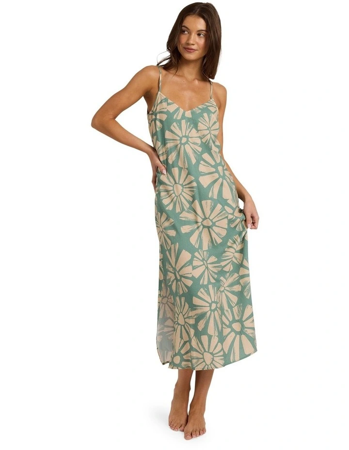 Suntribe Midi Dress in Green image 1