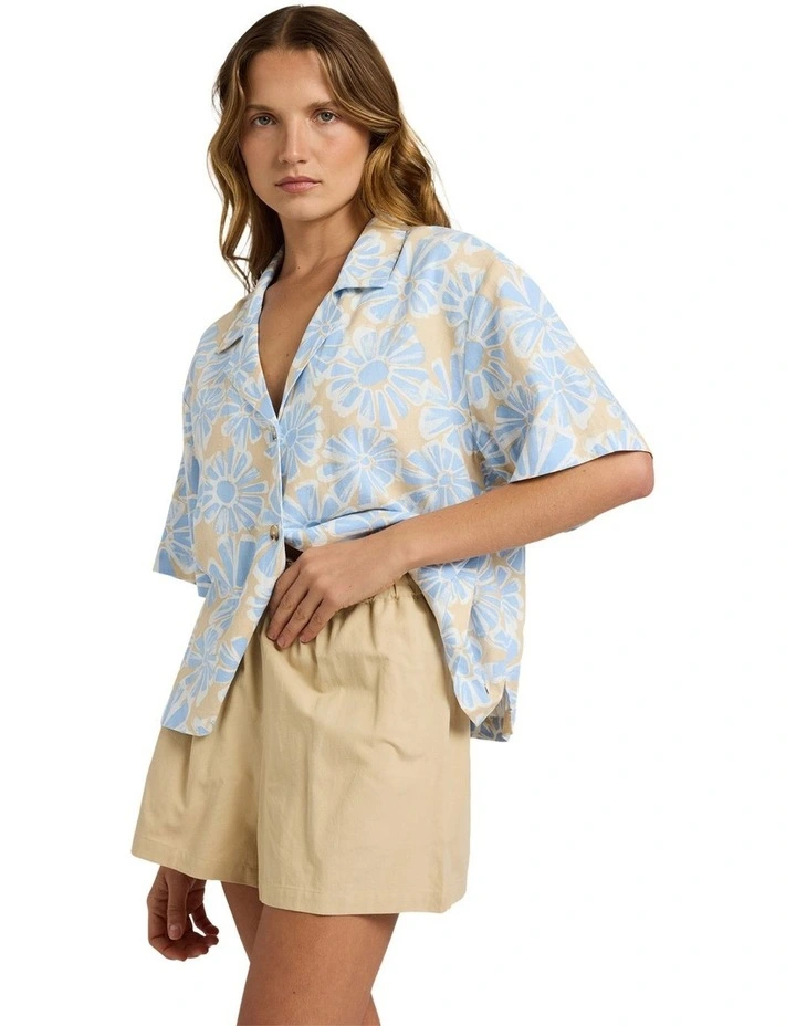 Daisy Haze Short Sleeve Shirt in Blue image 3