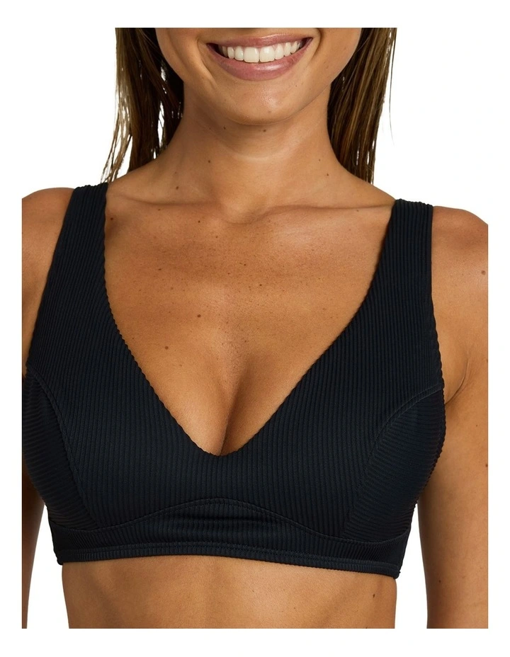 Love Underwire Elongated D Cup Bikini Top in Black image 4