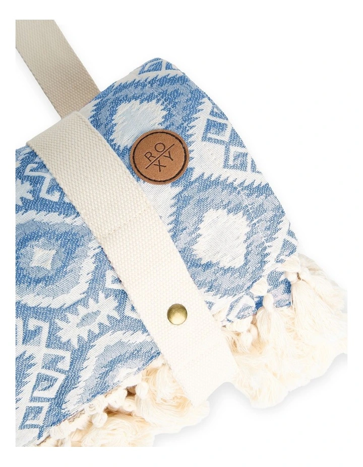 Altitude Change Beach Blanket In Bijou Blue image 2