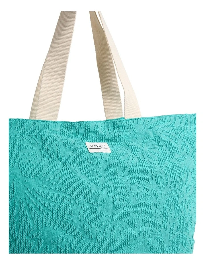 Coral Cove Large Tote Bag In Latigo Bay image 4