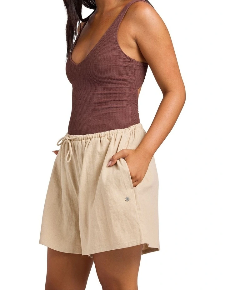 Lolani Shorts in Parchment image 3
