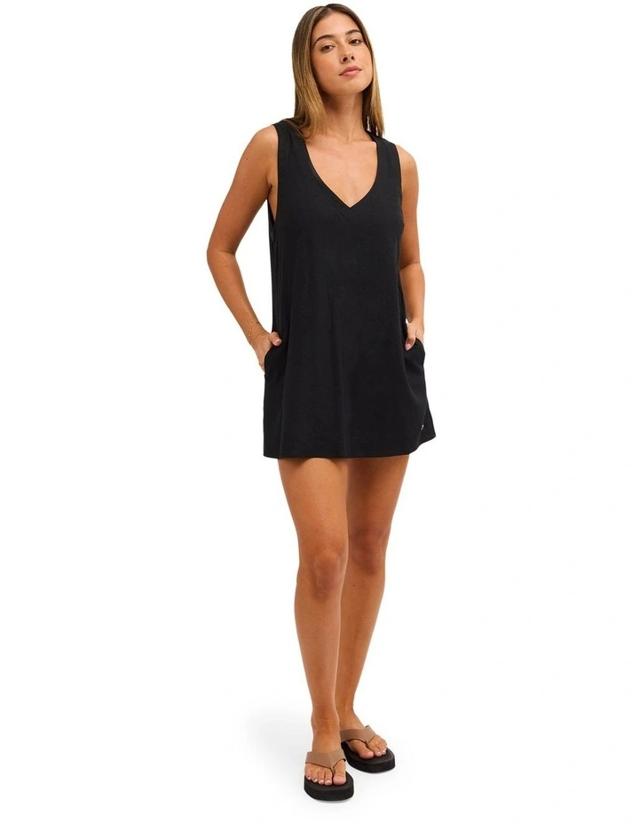 Sun Charm Midi Dress In Black image 5