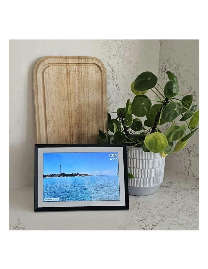 10.1 Smart Photo Frame With Instant Photo Sharing in Black image 6