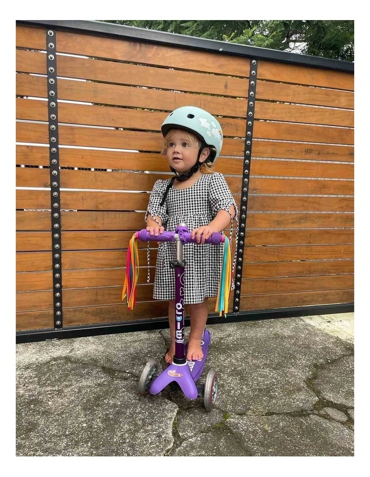 Mini Deluxe 3 Wheel Scooter in Purple image 4