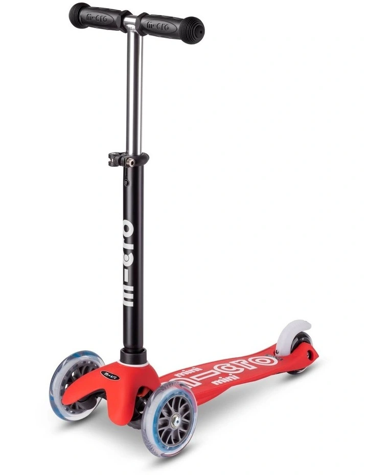 Mini2Go Deluxe Plus Ride On Scooter in Red image 2