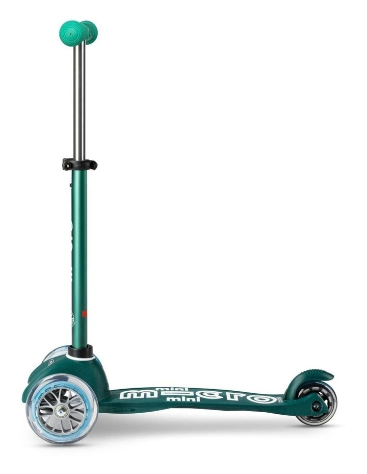 Mini Deluxe Eco 3 Wheel Scooter in Green image 2