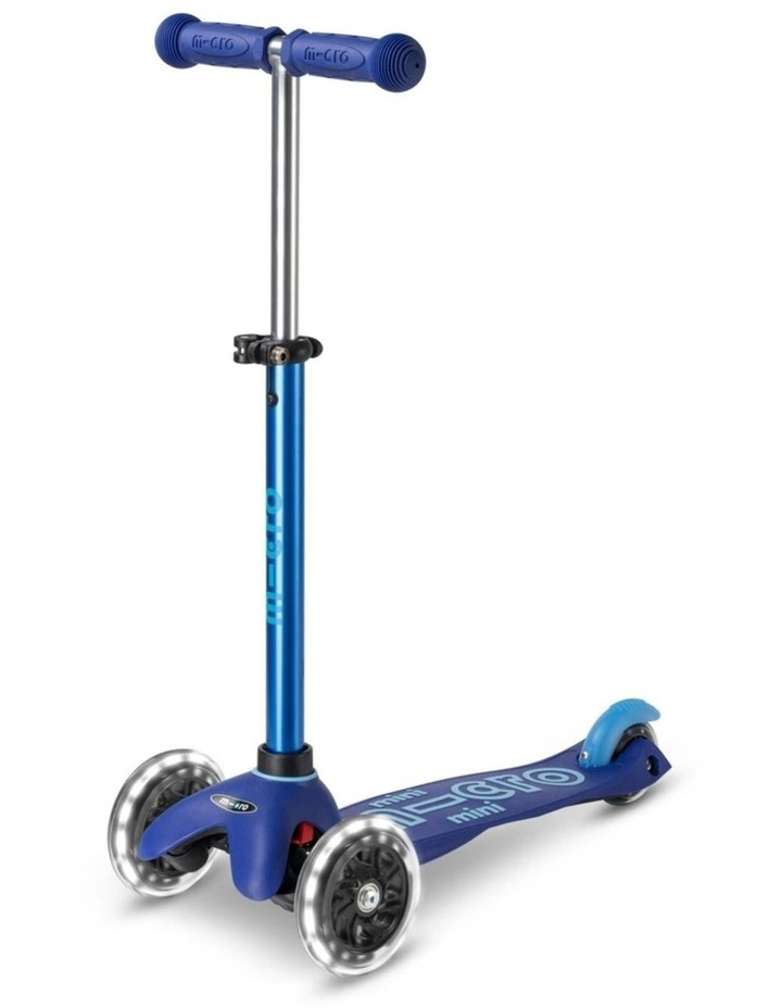 Mini Deluxe LED 3 Wheel Scooter in Blue image 1