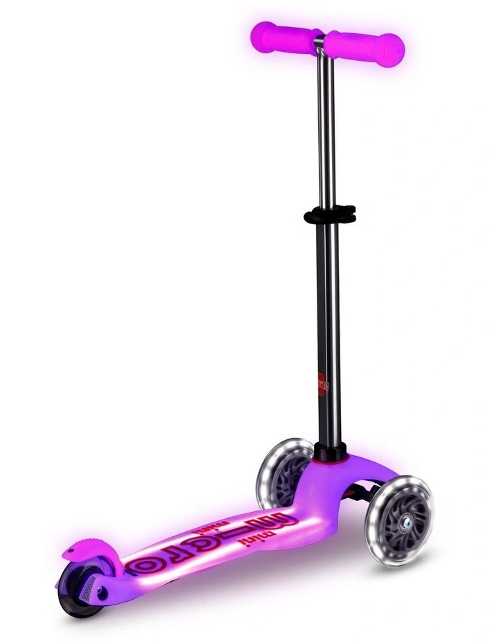 Mini Deluxe Glow LED Plus 3 Wheel Scooter in Frosty Pink image 2