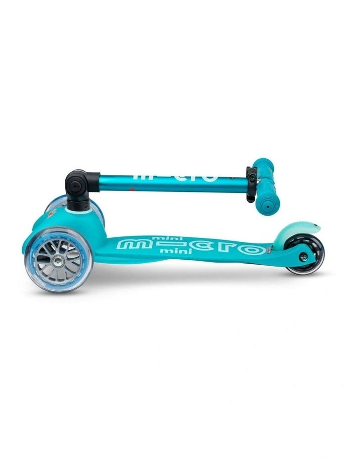 Mini Deluxe Foldable 3 Wheel Scooter in Aqua image 2