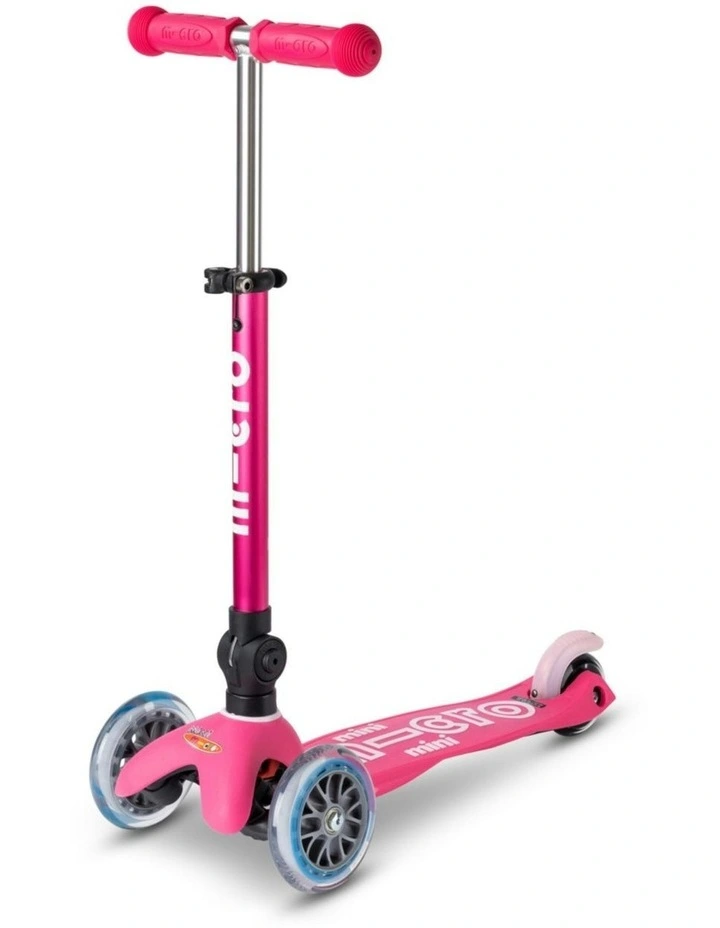 Mini Deluxe Foldable 3 Wheel Scooter in Pink image 1
