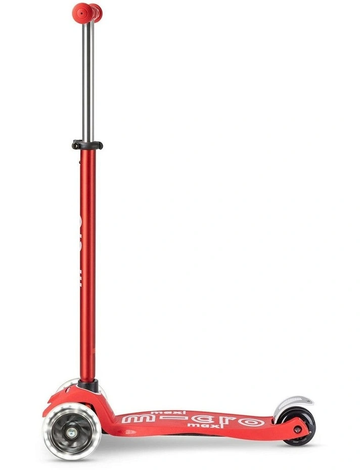Maxi Deluxe Led Scooter in Red image 3