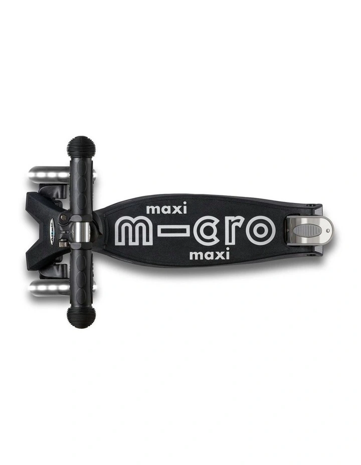 LED Maxi Deluxe ECO Scooter in Black image 3
