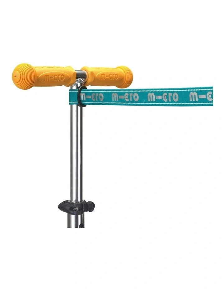 Reflective Pull And Carry Elastic Strap in Aqua image 2
