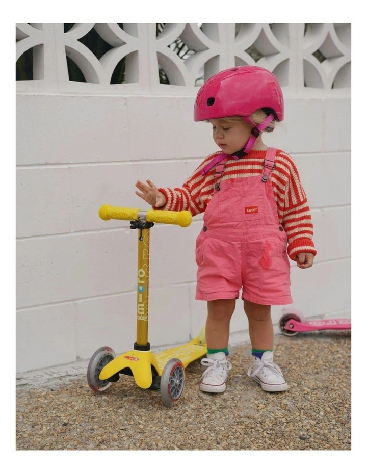 M-Classic Bike Helmet in Pink image 2