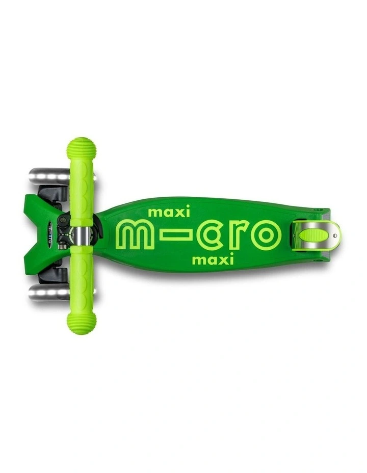 Maxi Deluxe LED 3-Wheel Foldable Scooter in Parrot Green image 2