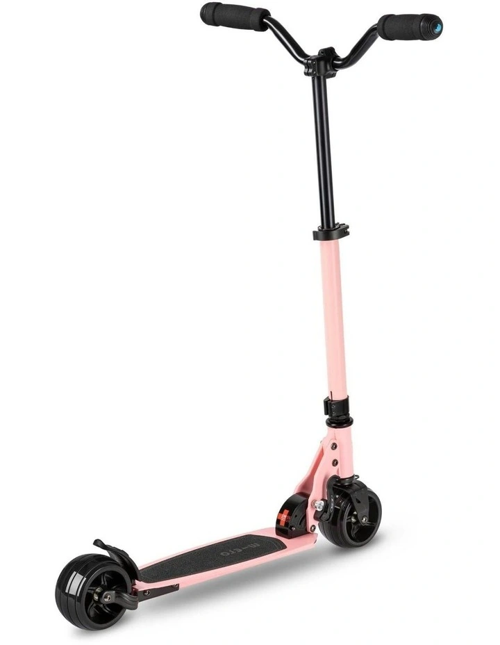 Rocket Deluxe 2 Wheel Scooter in Neon Rose image 5