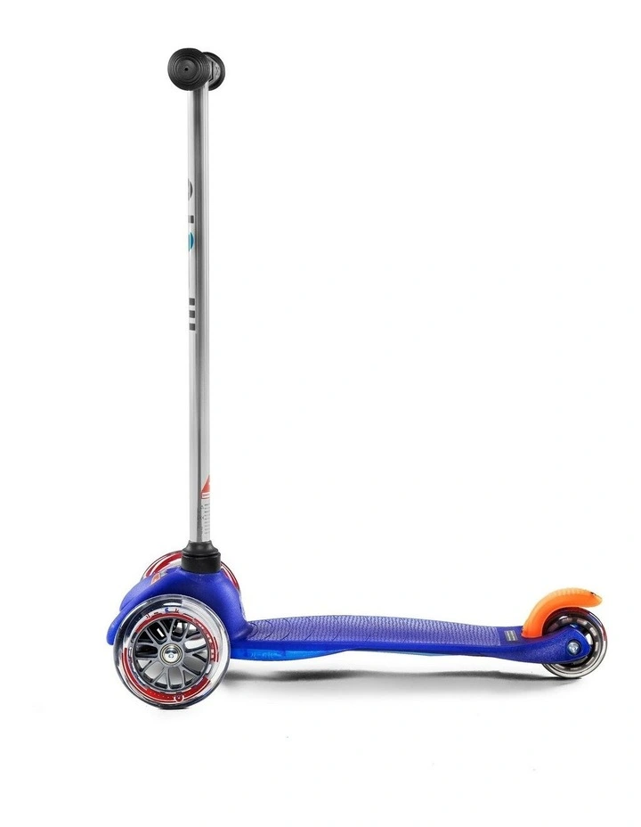 Mini Classic 3 Wheel Scooter in Blue image 3
