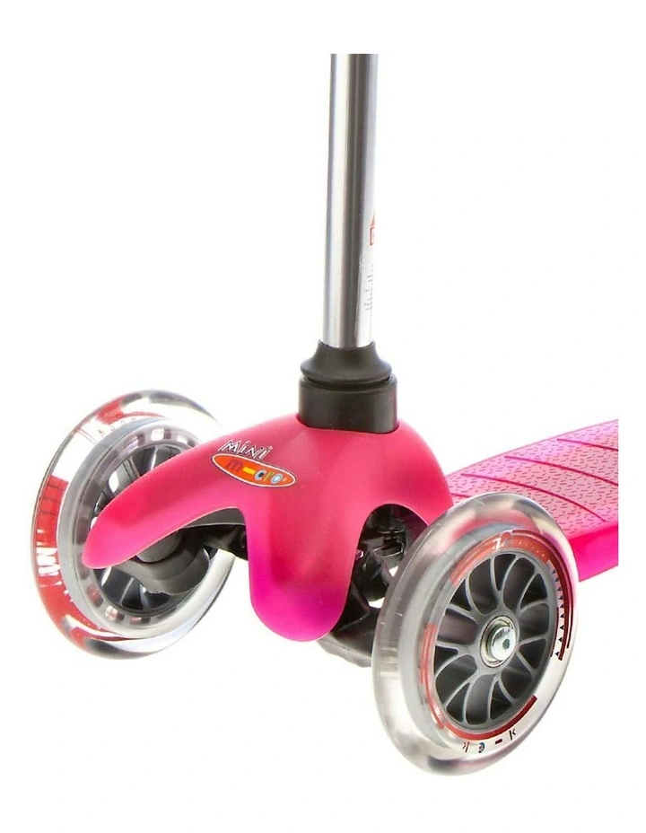 Mini Classic 3 Wheel Scooter in Pink image 3