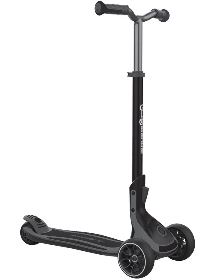 Ultimum 3 Wheel Scooterin Grey image 1