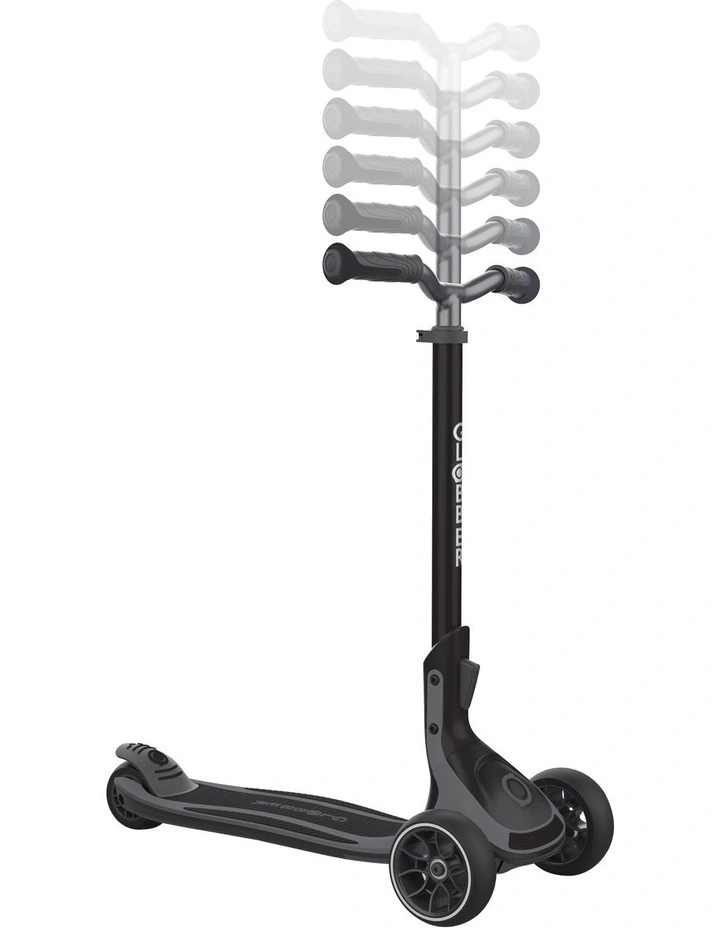 Ultimum 3 Wheel Scooterin Grey image 2