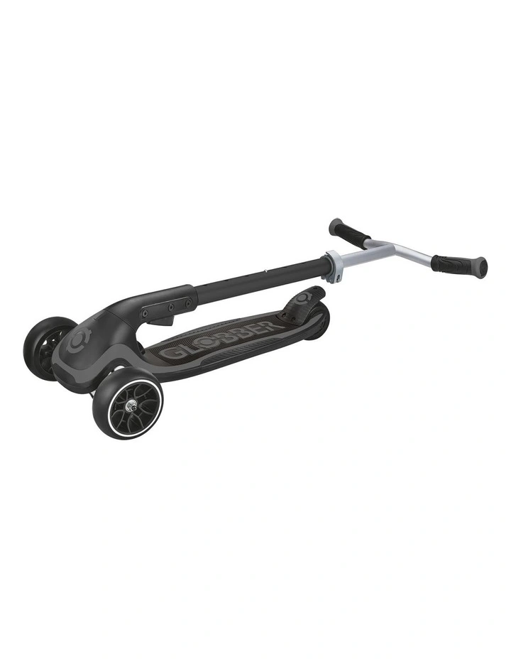 Ultimum 3 Wheel Scooterin Grey image 4
