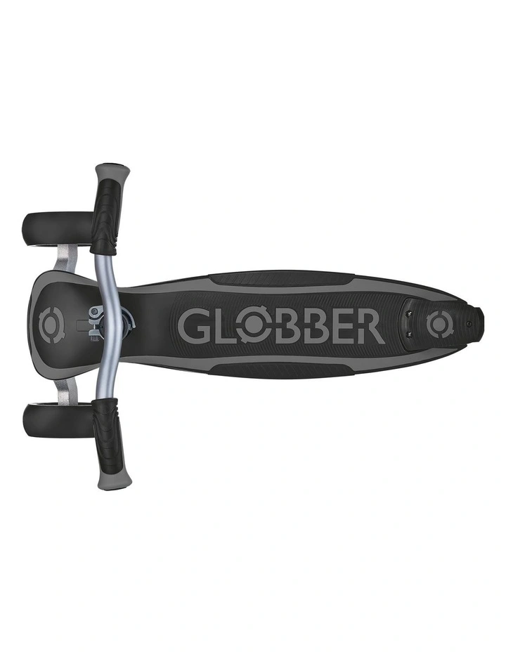 Ultimum 3 Wheel Scooterin Grey image 5