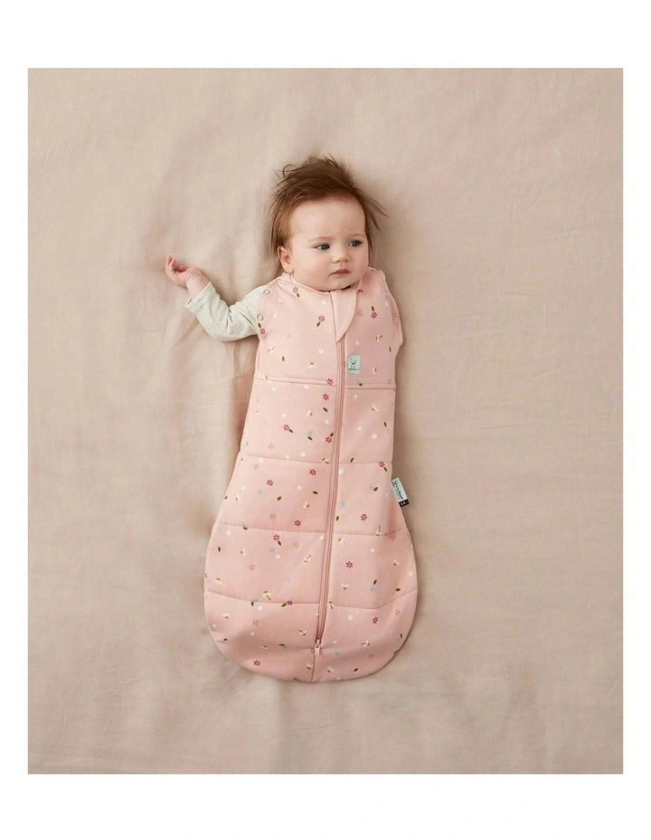 Cocoon Swaddle Bag 2.5 TOG Daisies in Baby Pink image 3