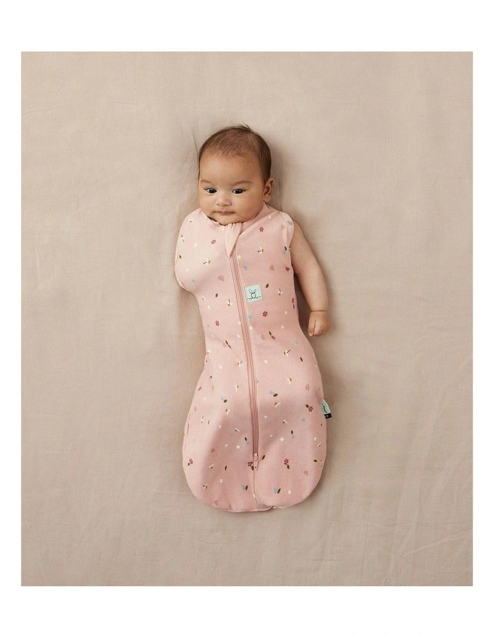 Cocoon Swaddle Bag 1.0 TOG Daisies in Baby Pink image 2