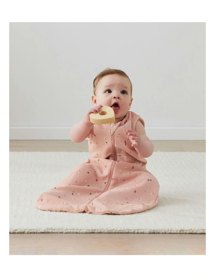 Sleeping Bag 1.0 Tog Daisies in Baby Pink image 2