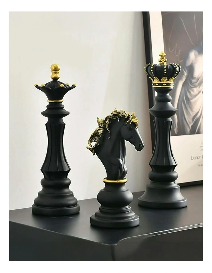 Home Figurine Chess Piece in Black Knight Medium Resin image 5