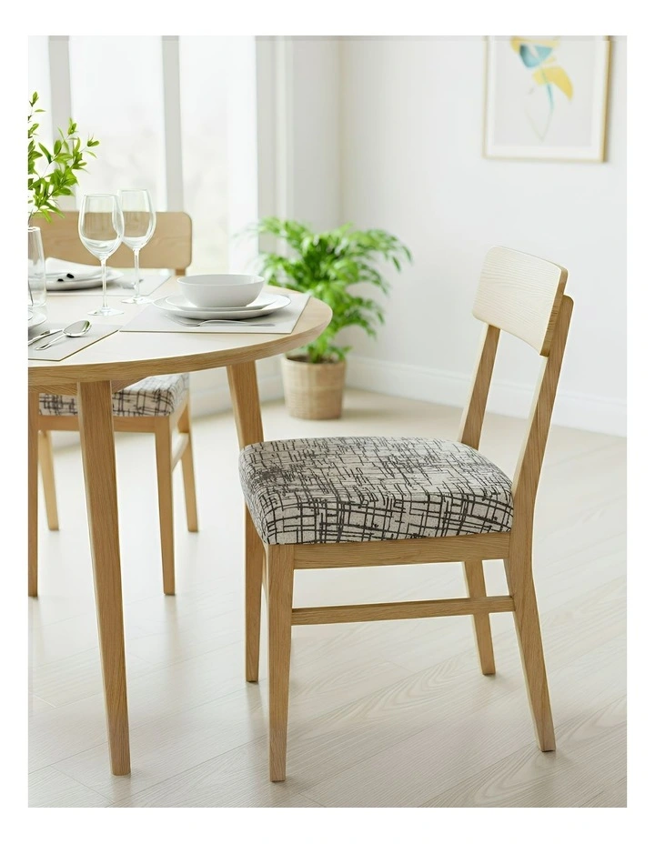 Sketch Lines Design Stretch Chair Cover in White image 3