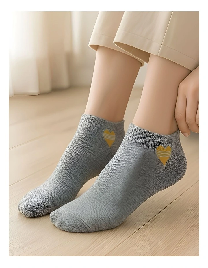Fruit Heart Liner Creative Design 5 Pairs Cotton Spandex Socks in Mixed Color image 2